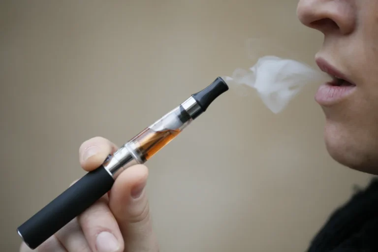 The Rising Popularity and Controversy of E-Cigarettes