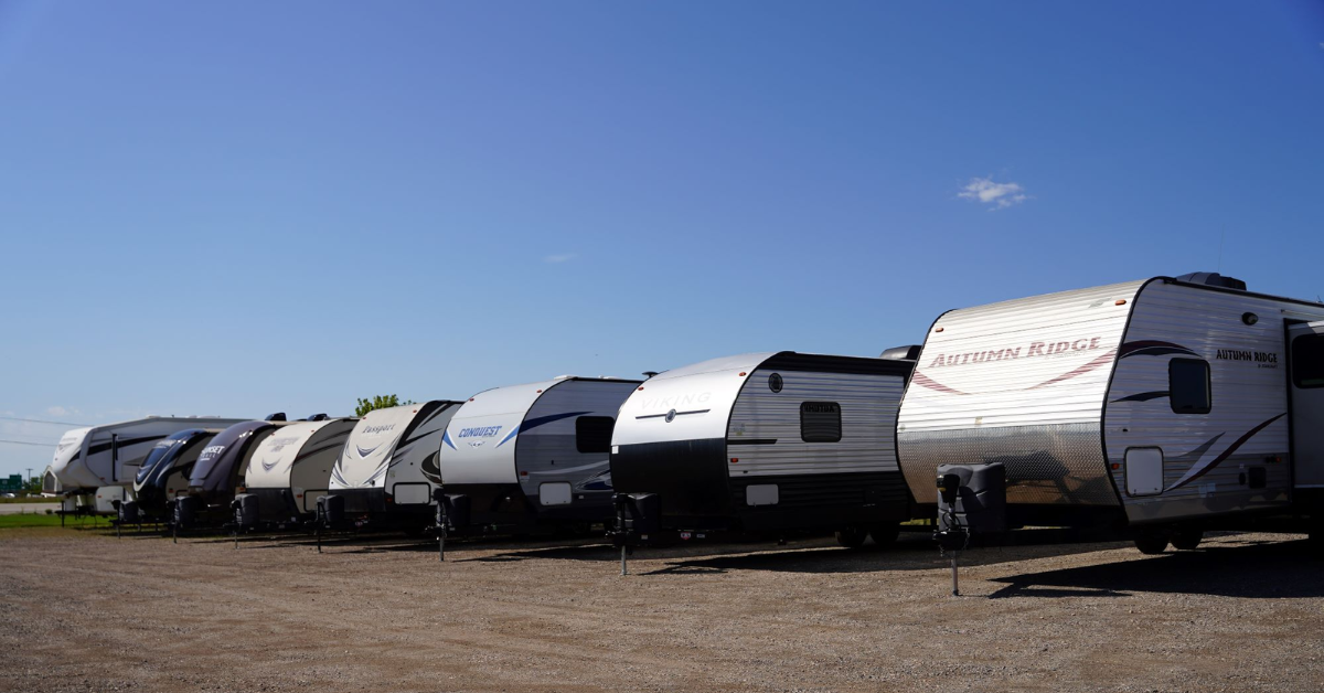 The Advantages of Buying a Used RV from a Dealership