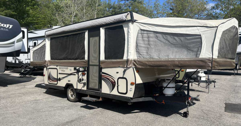 The Benefits of Buying a Pre-Owned RV