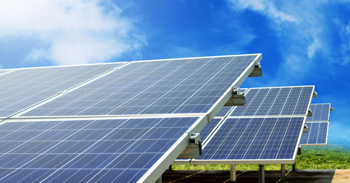 6 Key Benefits of Switching to a Solar Powered Backup Generator